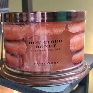 NEW Homeworx 3 Wick Candle